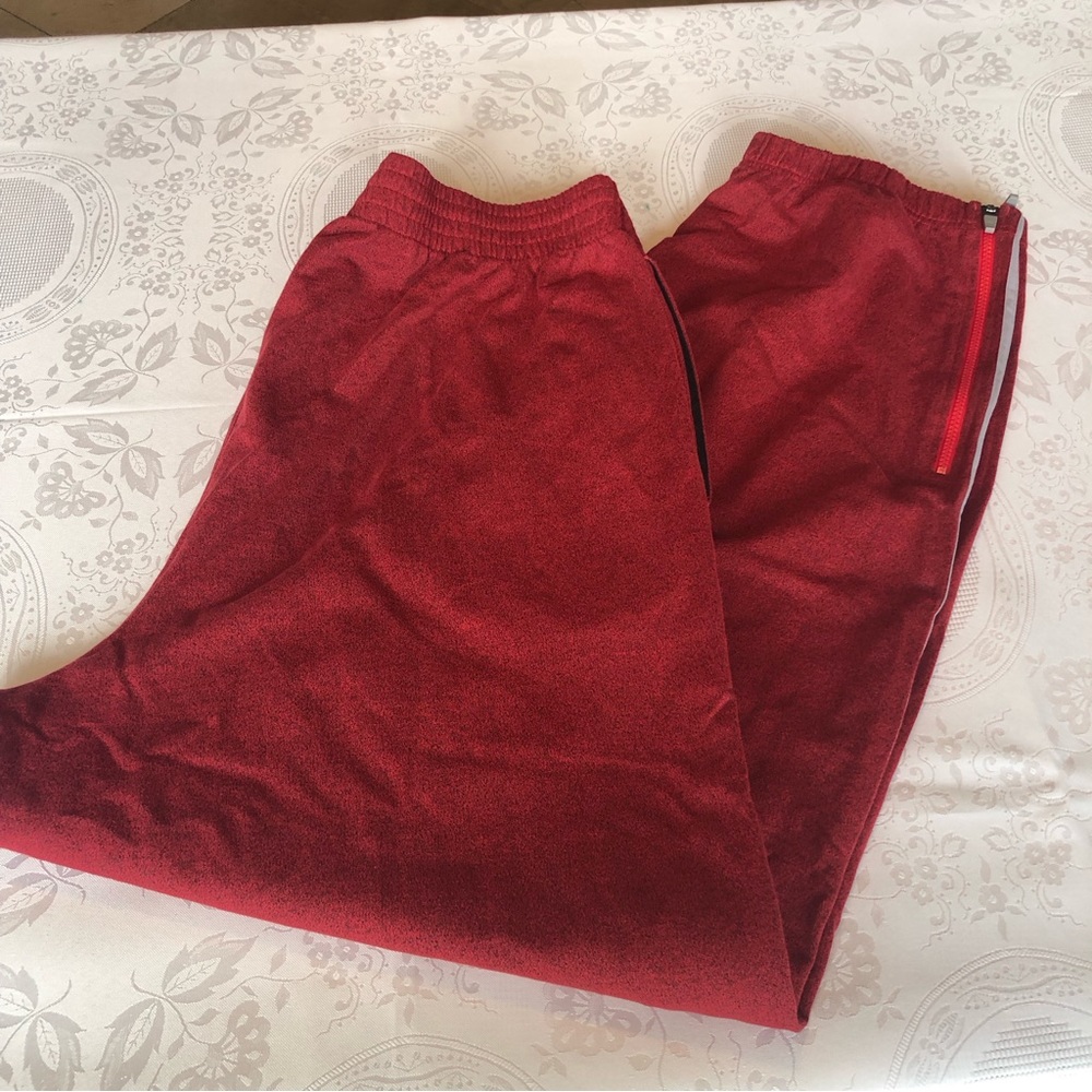 Adidas NBA Men’s Size 2XL Red Sweatpants Elastic Waist 2” + Length 3 Stripes - Picture 10 of 16